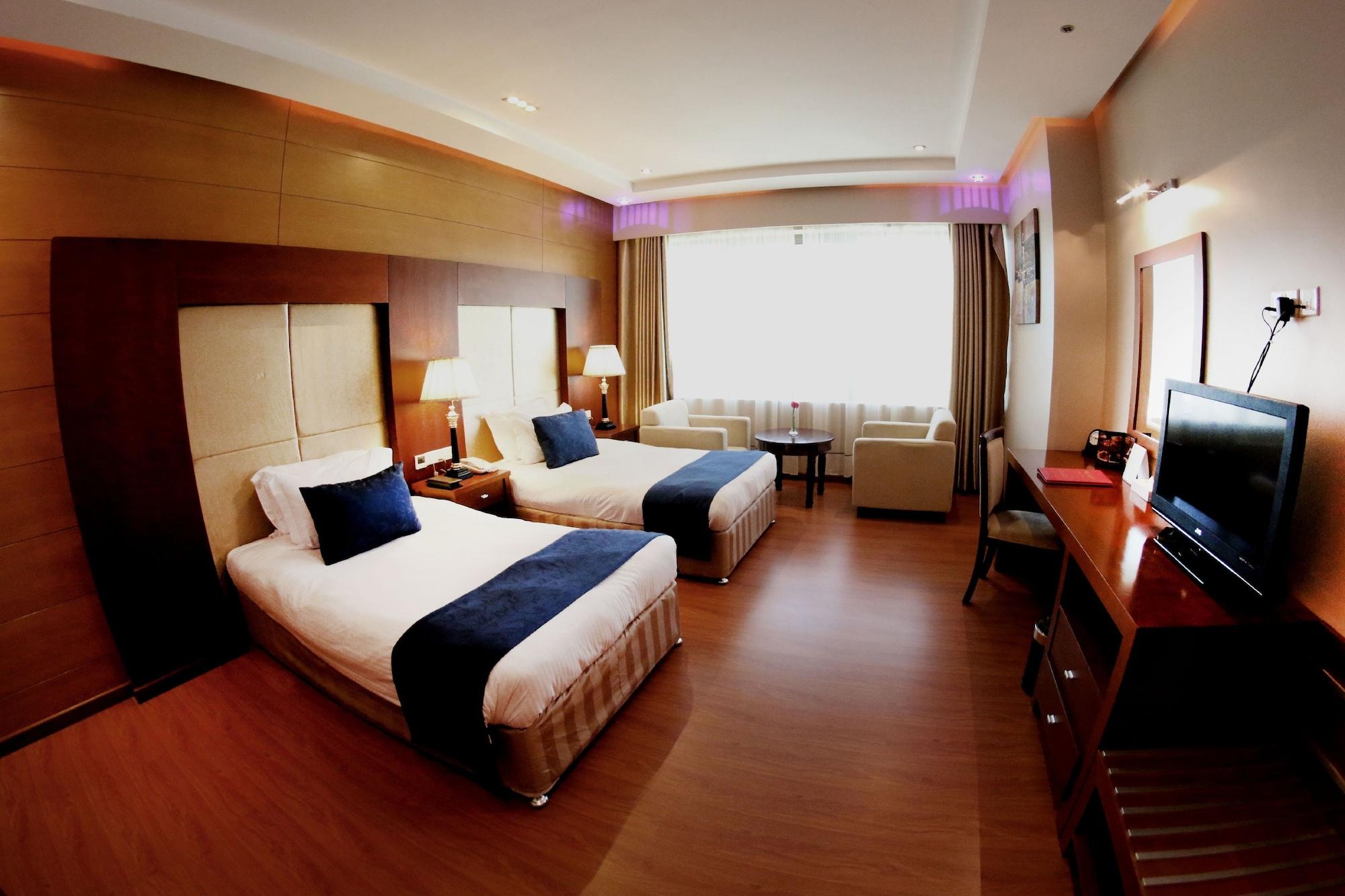 Diva Hotel Manama Exterior photo