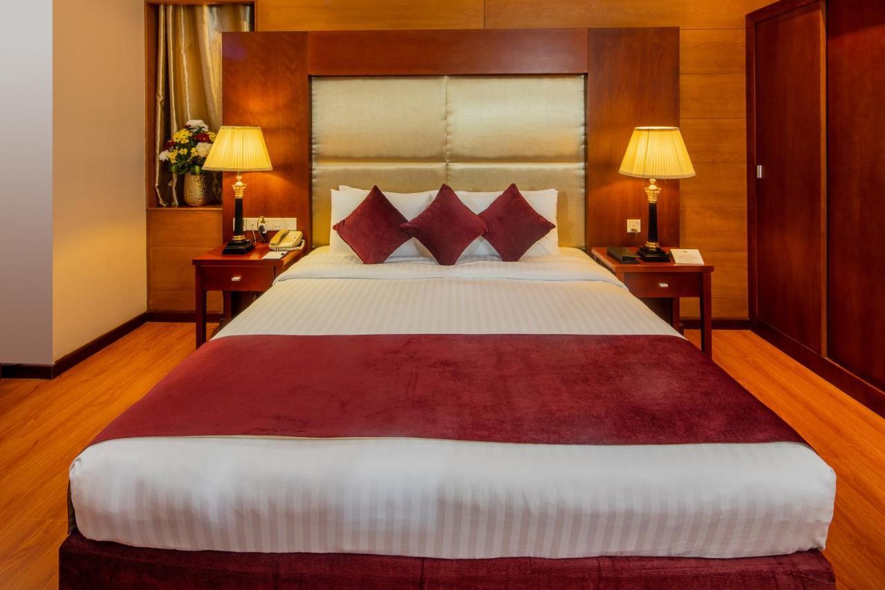 Diva Hotel Manama Exterior photo