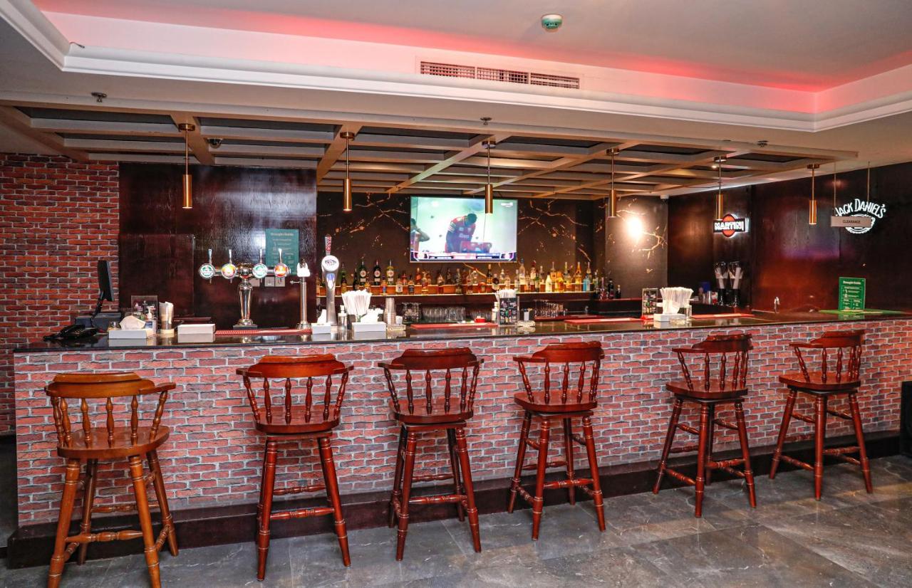 Diva Hotel Manama Exterior photo