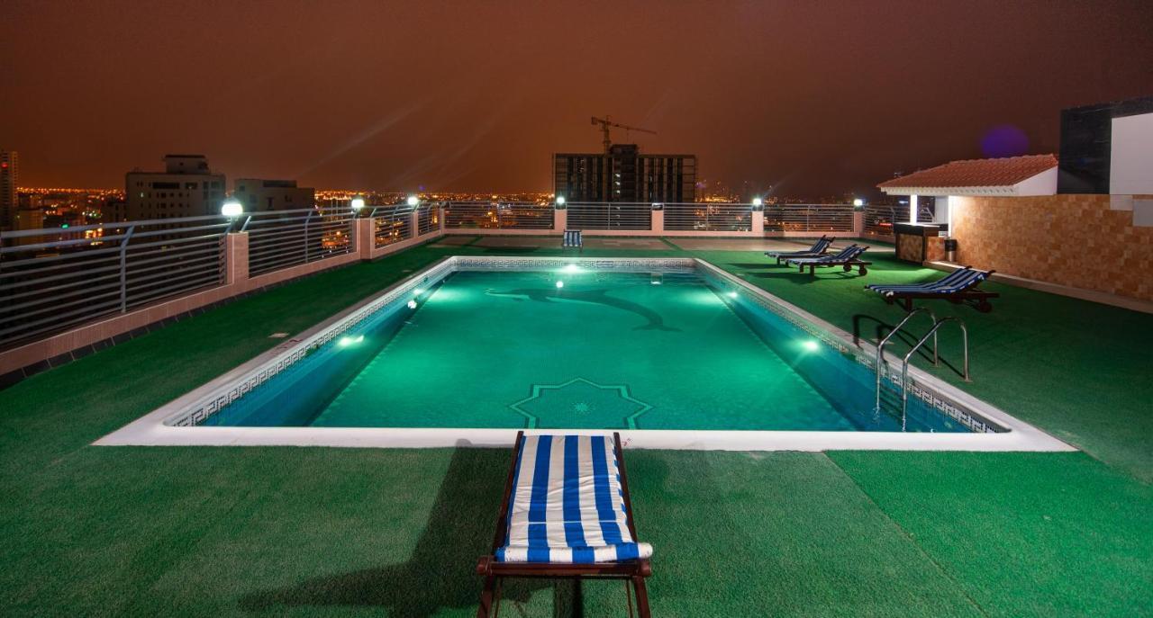 Diva Hotel Manama Exterior photo