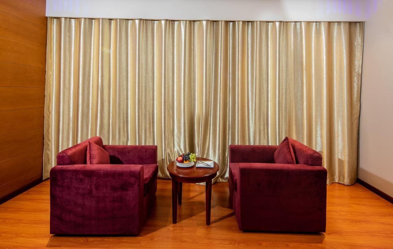 Diva Hotel Manama Exterior photo