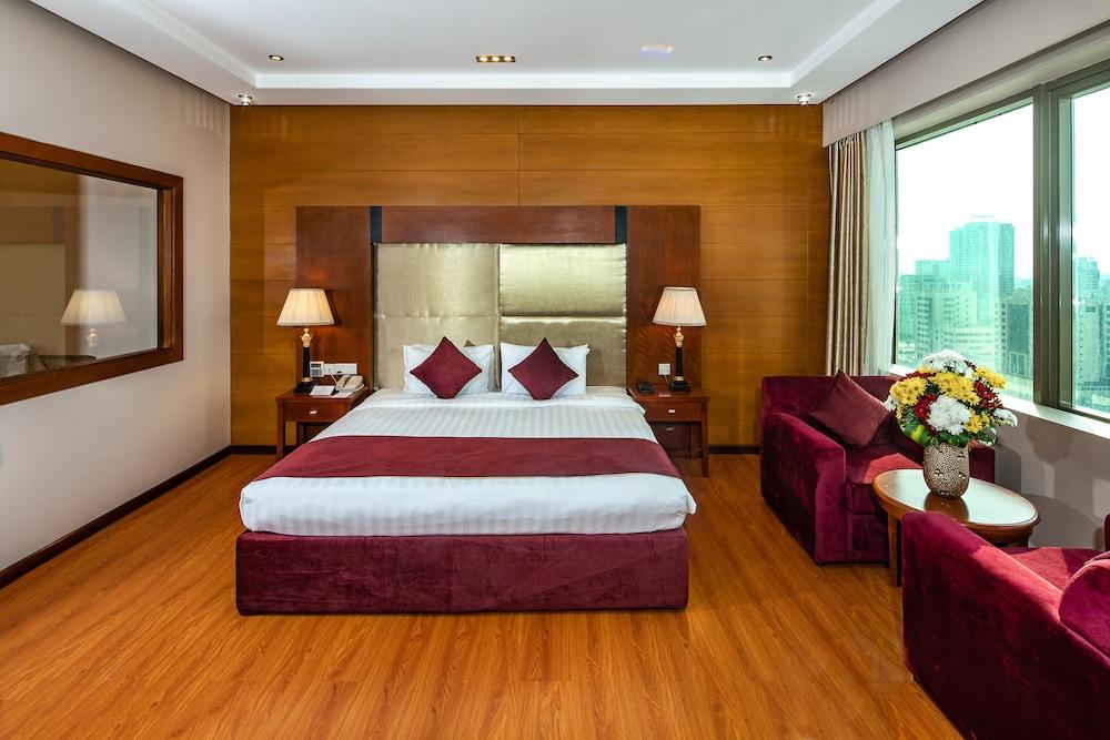Diva Hotel Manama Exterior photo